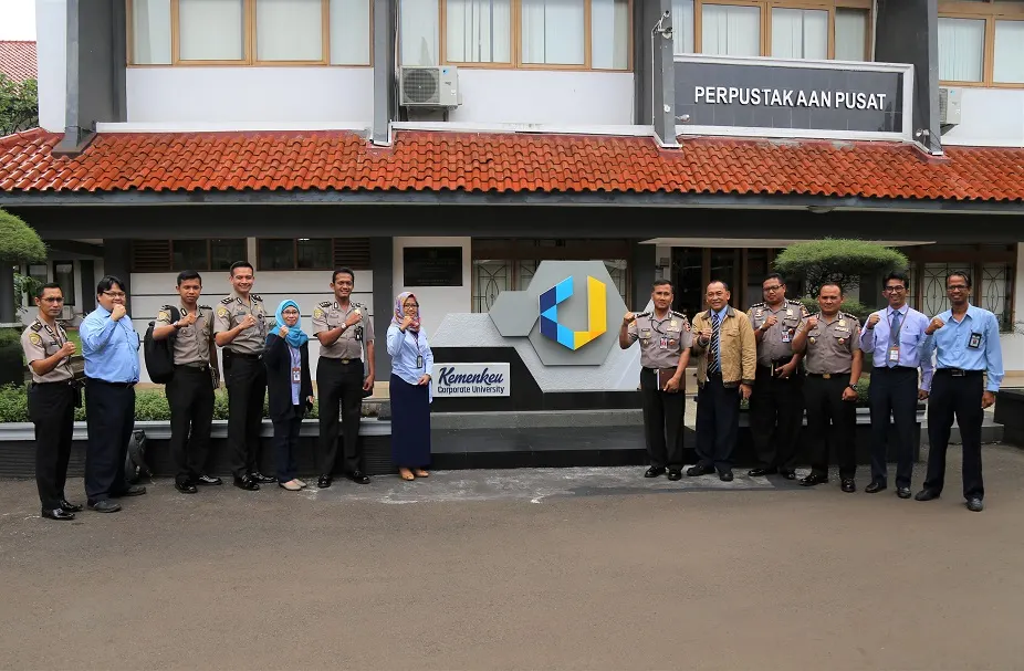Polri8