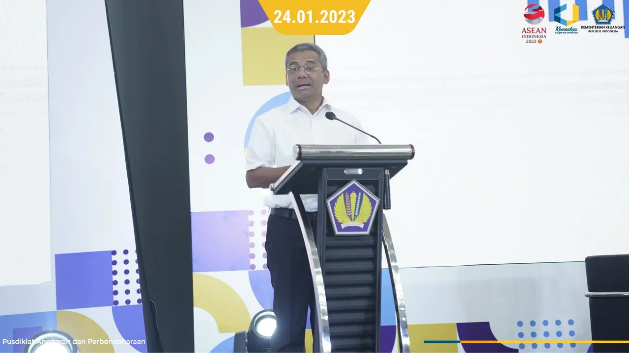 Seminar Eksekutif Penguatan Komitmen Implementasi PIPK