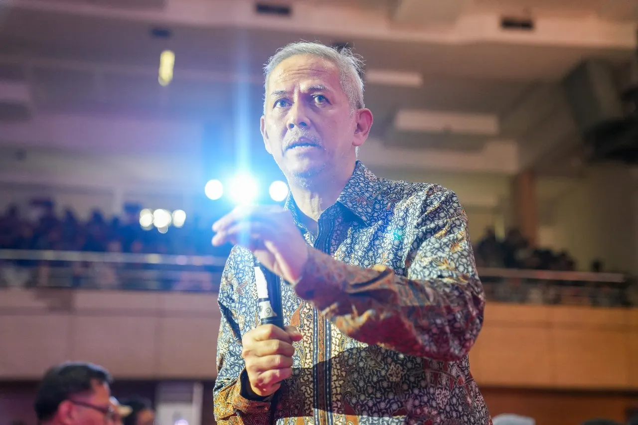 Wamenkeu Anggito menyampaikan materi