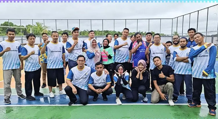 Jumat Krida, walaupun mendung tetap olahraga