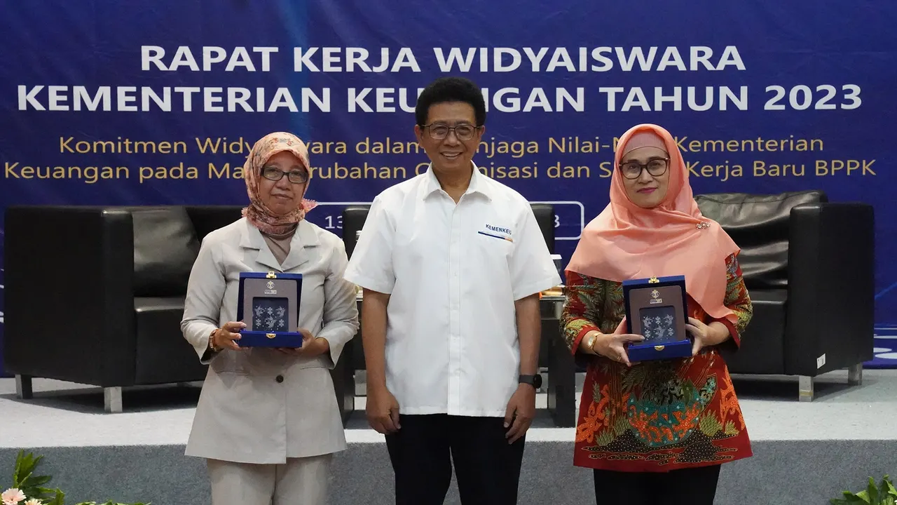 Asosiasi Profesi Widyaiswara Indonesia (APWI) Kementerian Keuangan Punya Ketua Baru: Widiatmanti