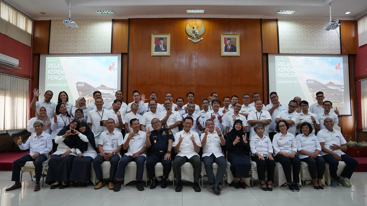Kepala Pusdiklat KNPK memberikan sambutan dan ceramah pada pembukaan PKP dan melaksanakan kunjungan kerja ke BDK Yogyakarta