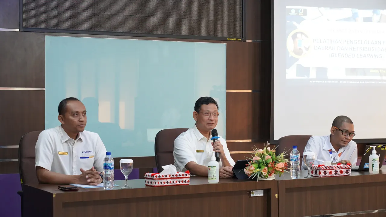 Kepala Pusdiklat KNPK Membuka Pelatihan Pengelolaan Pajak Daerah dan Retribusi Daerah (Blended Learning) Tahun 2023 di Medan