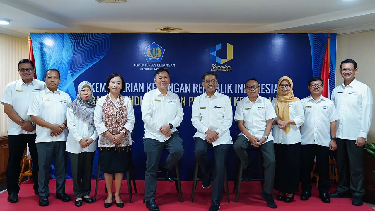 Serah Terima Jabatan Direktur PKN STAN