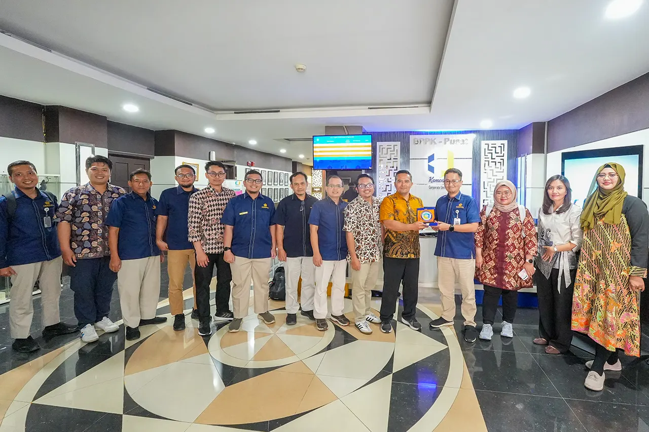 FEB UNESA Konsultasi Kurikulum dan Pengembangan Kerja Sama dengan BPPK