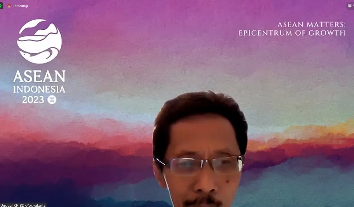 Kepala BDK Yogyakarya membuka kegiatan PJJ secara resmi