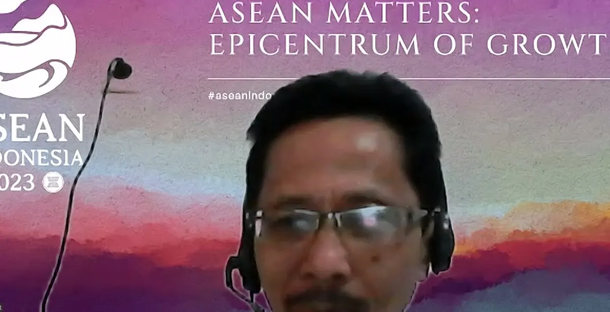 Kepala BDK membuka kegiatan PJJ secara resmi