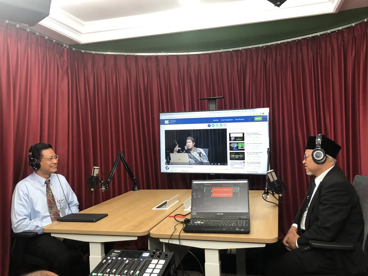 Pusdiklat KNPK Terima Kunjungan INSPEN Malaysia