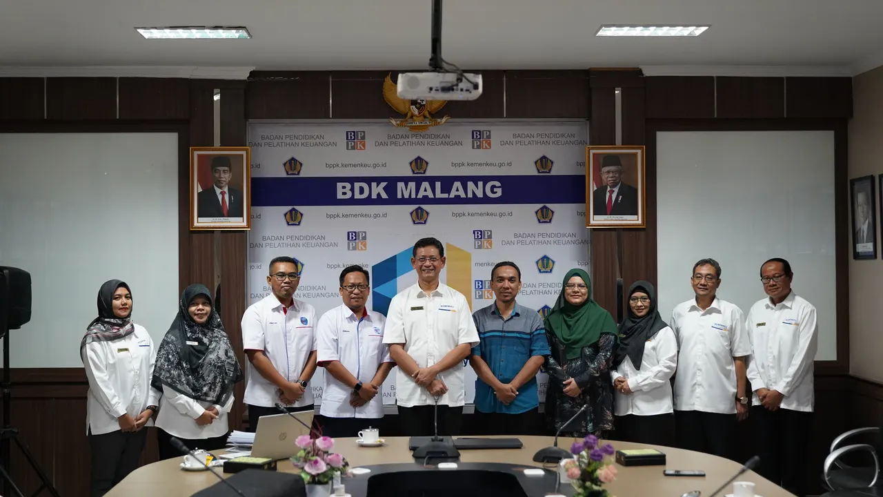 Kepala Pusdiklat KNPK membuka Pelatihan Penilaian Sumber Daya Alam Berupa Hutan Konservasi Tahun 2023 dan Melakukan Sharing Session Update Program Pelatihan KNPK