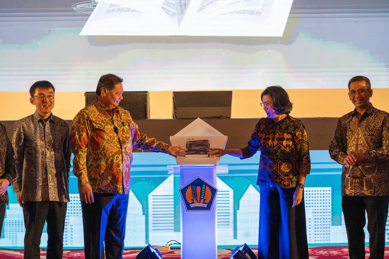 Kemenkeu RI bekerja sama dengan ERIA menyelenggarakan Soft Launching Buku dan Seminar bertajuk “Infrastruktur untuk Pembangunan Ekonomi Inklusif di Indonesia”