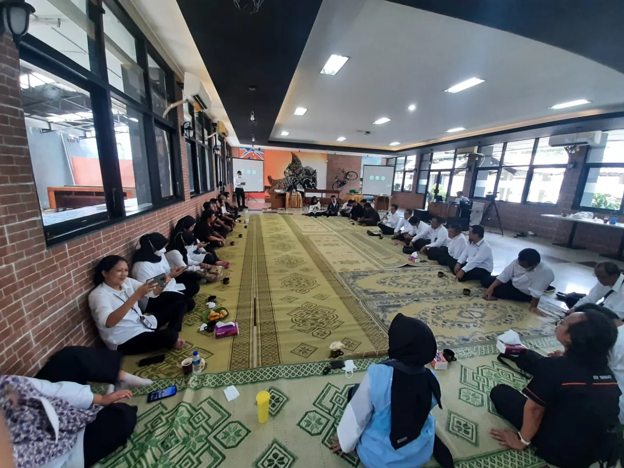 ANGKRINGAN EDISI HAKORDIA