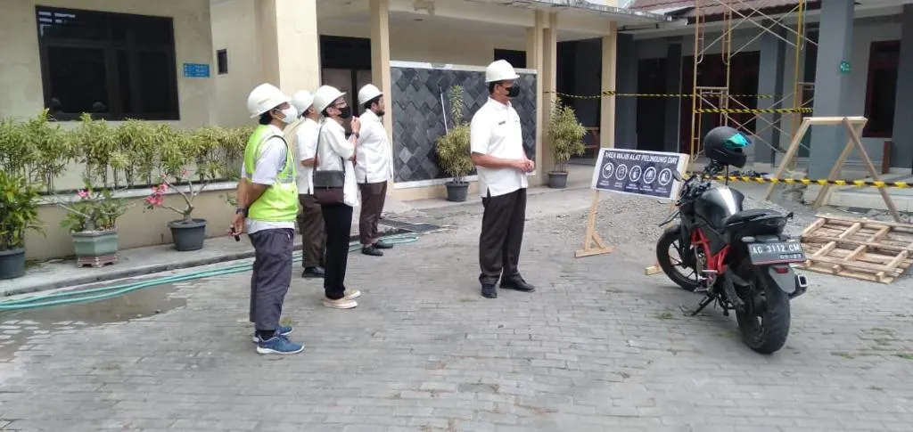 Kepala Pusdiklat KNPK memberikan sambutan dan ceramah pada pembukaan PKP dan melaksanakan kunjungan kerja ke BDK Yogyakarta