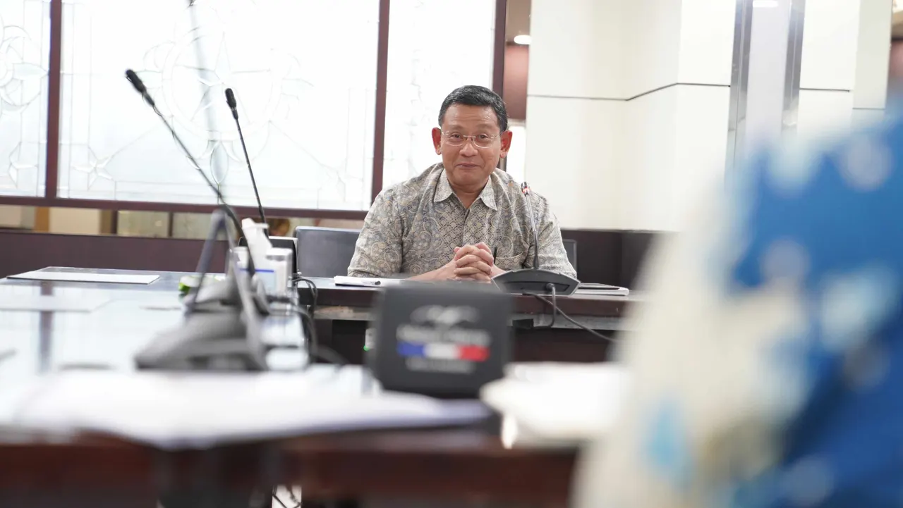 Pusdiklat KNPK Pusdiklat KNPK melaksanakan kegiatan Audiensi dan Dukungan Implementasi Program Unggulan Pusdiklat KNPK Tema Pengelolaan Keuangan Daerah yang Akuntabel dalam Kerangka UU HKPD ke DJPK