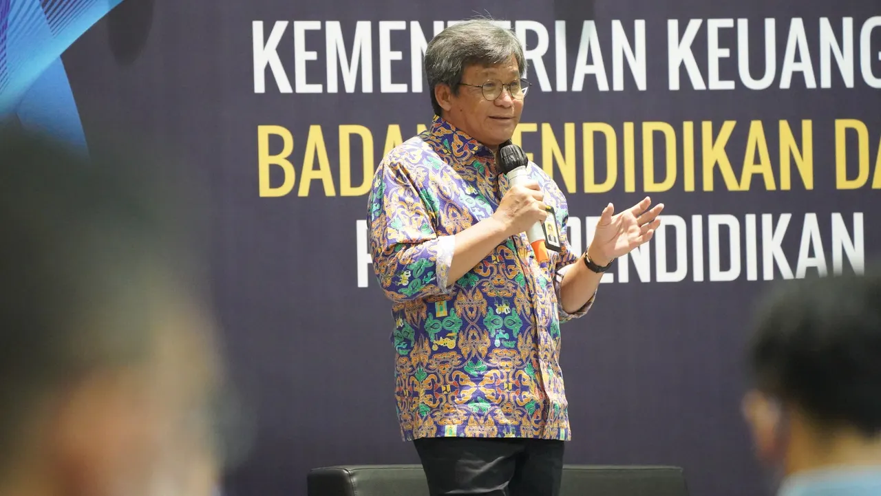 Pusdiklat KNPK menyelenggarakan Workshop Penyusunan Buku Proyek Strategis Nasional (PSN)