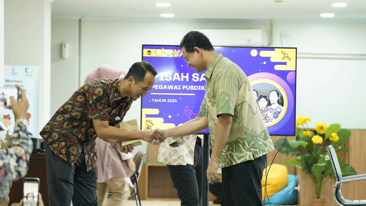 Pusdiklat KNPK menyelenggarakan kegiatan Pisah Sambut Pegawai Pusdiklat KNPK