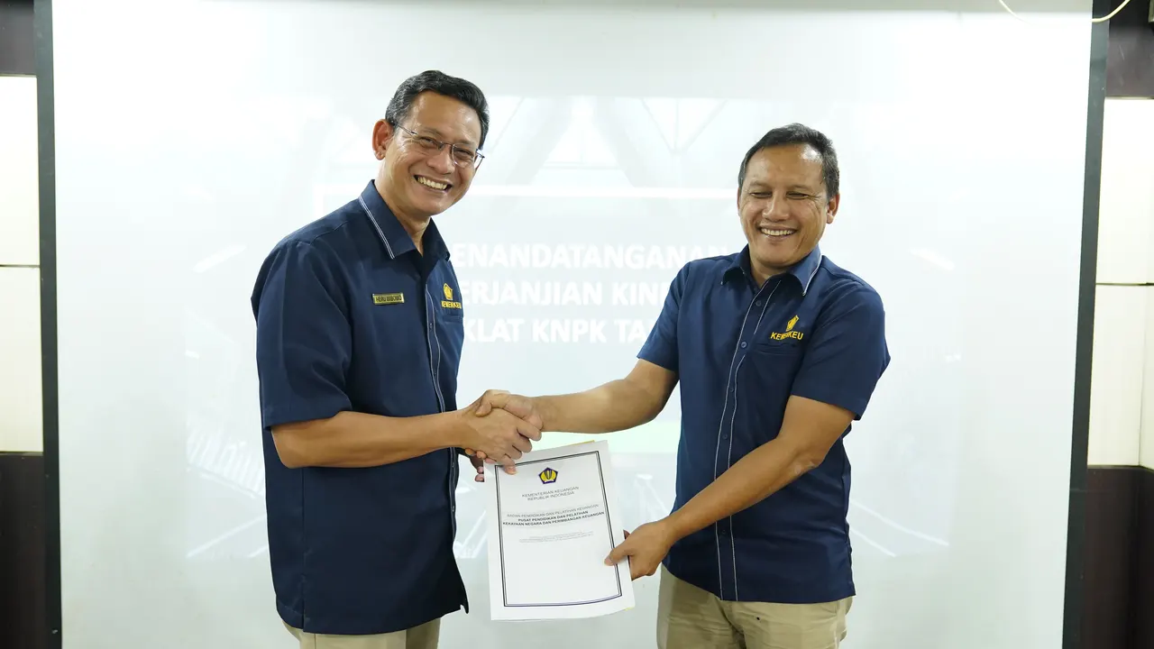 Pusdiklat KNPK melaksanakan Penandatanganan Perjanjian Kinerja Tahun 2024
