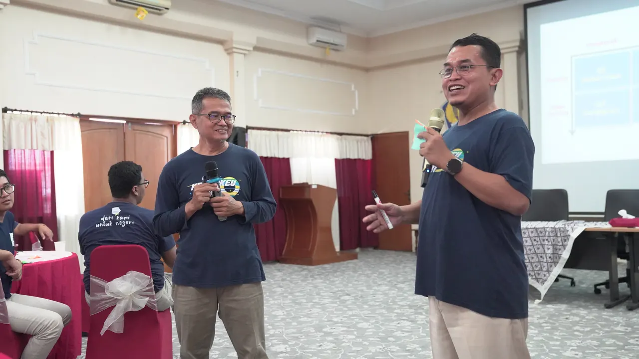 Narasumber Capacity Building "Perkuat Sinergi dan Pelayanan Sebagai Wujud Cinta Tanah Air"