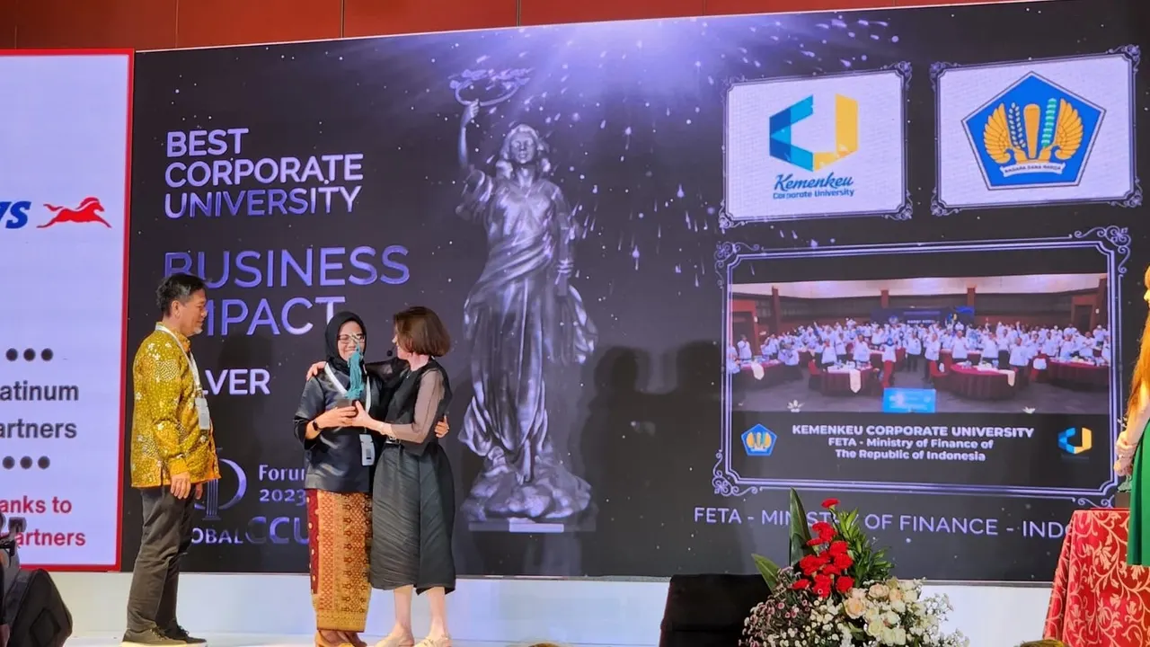 Kemenkeu Corpu Raih Business Impact Silver Award Pada GlobalCCU Awards 2023