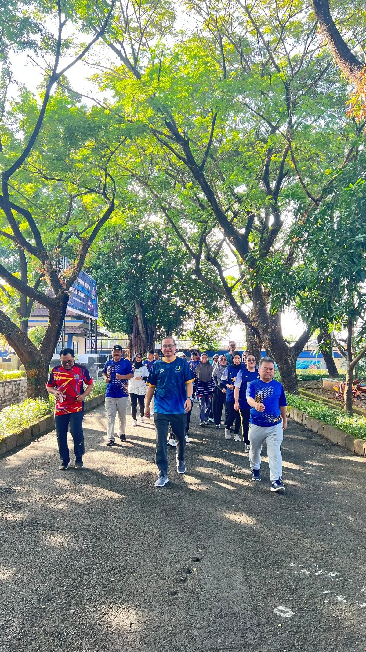 BDK Makassar Luncurkan Program "Raja Kaki Olga" untuk Dorong Gaya Hidup Sehat Pegawai