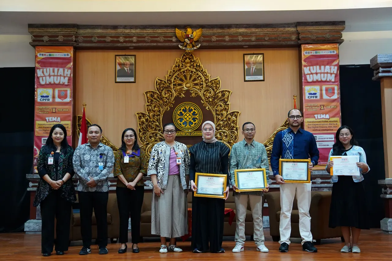 Kuliah Umum Kolaborasi CPFR dengan FEB Universitas Udayana