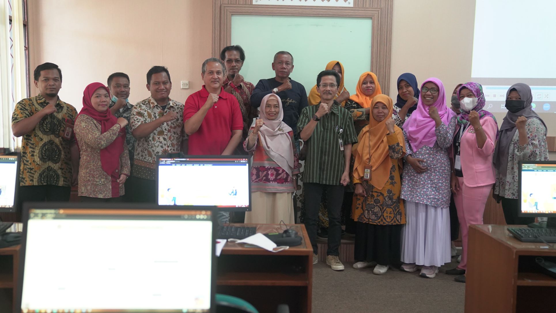 KCOC: Sinkronisasi NPWP-NIK dan Pengisian SPT Bagi UMKM Taat Pajak
