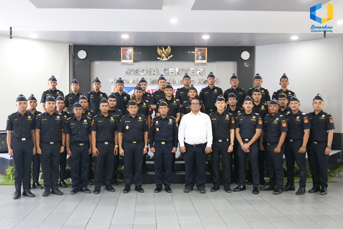 Pembukaan Pelatihan Teknis Pengawakan Speedboat Patroli Bea dan Cukai