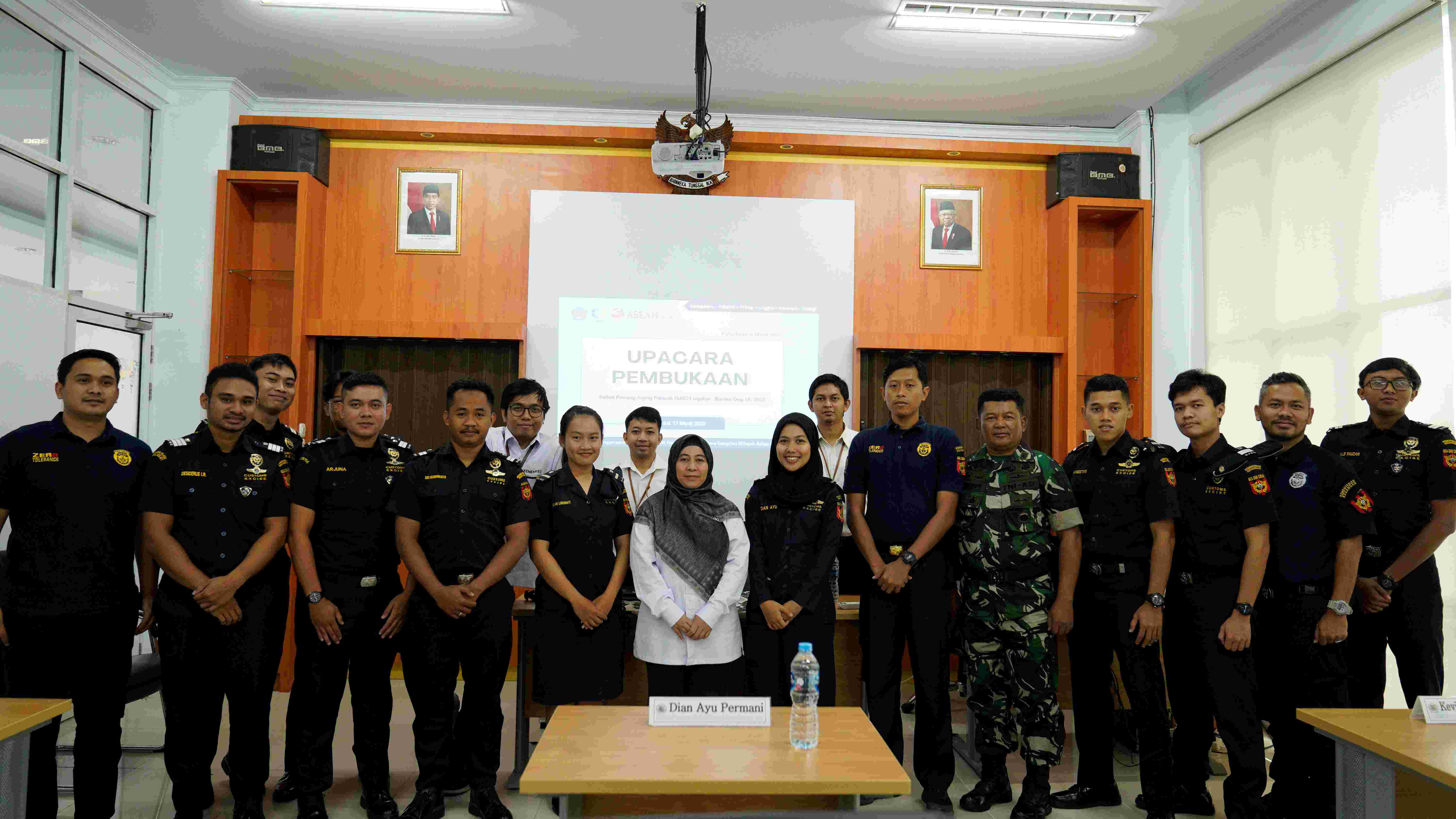 Mencetak Pawang Anjing Pelacak DJBC yang Andal