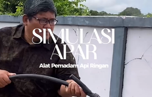 Simulasi Penggunaan APAR (Alat Pemadam Api Ringan)