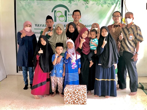 Kepala Pusdiklat KNPK Serahkan Donasi dalam Rangka Kemenkeu Berbagi di HORI Ke-76