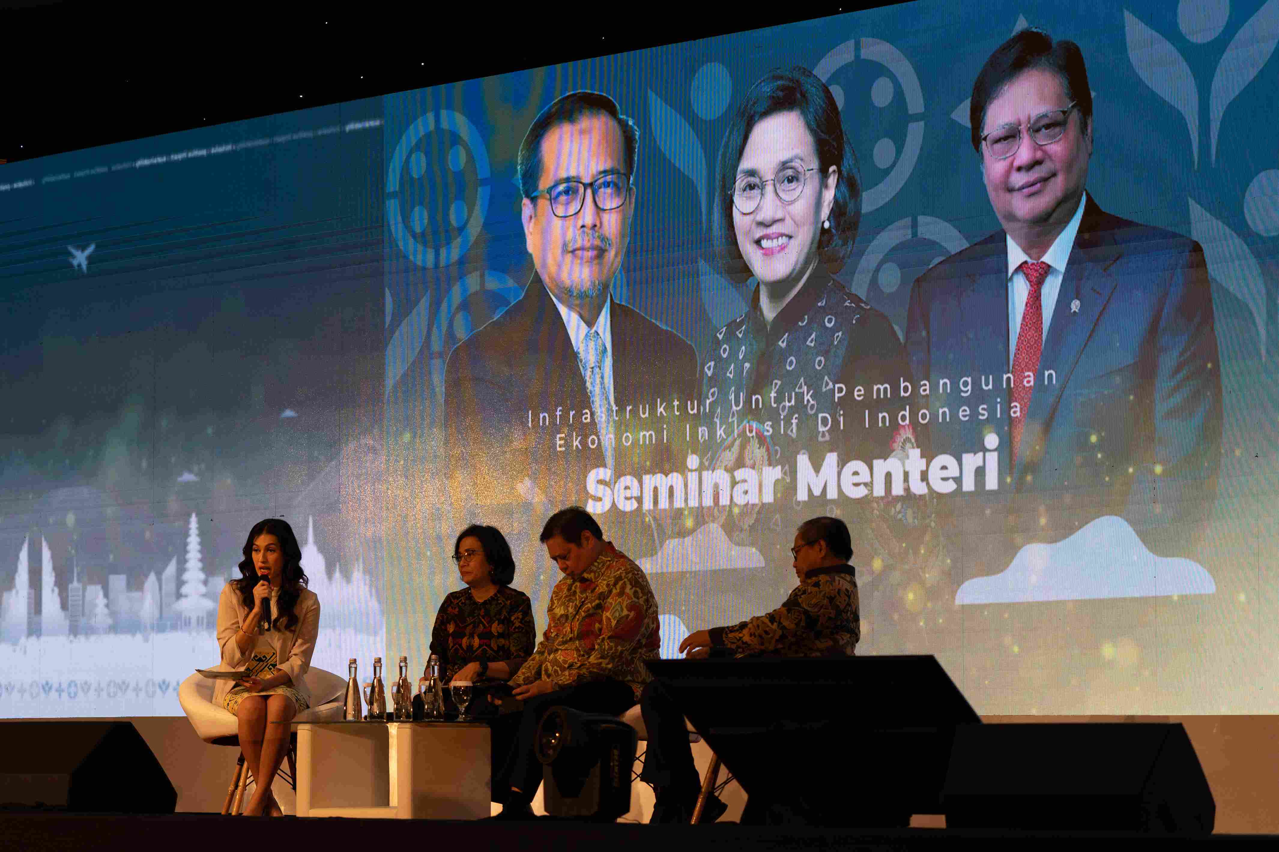 Kemenkeu RI bekerja sama dengan ERIA menyelenggarakan Soft Launching Buku dan Seminar bertajuk “Infrastruktur untuk Pembangunan Ekonomi Inklusif di Indonesia”