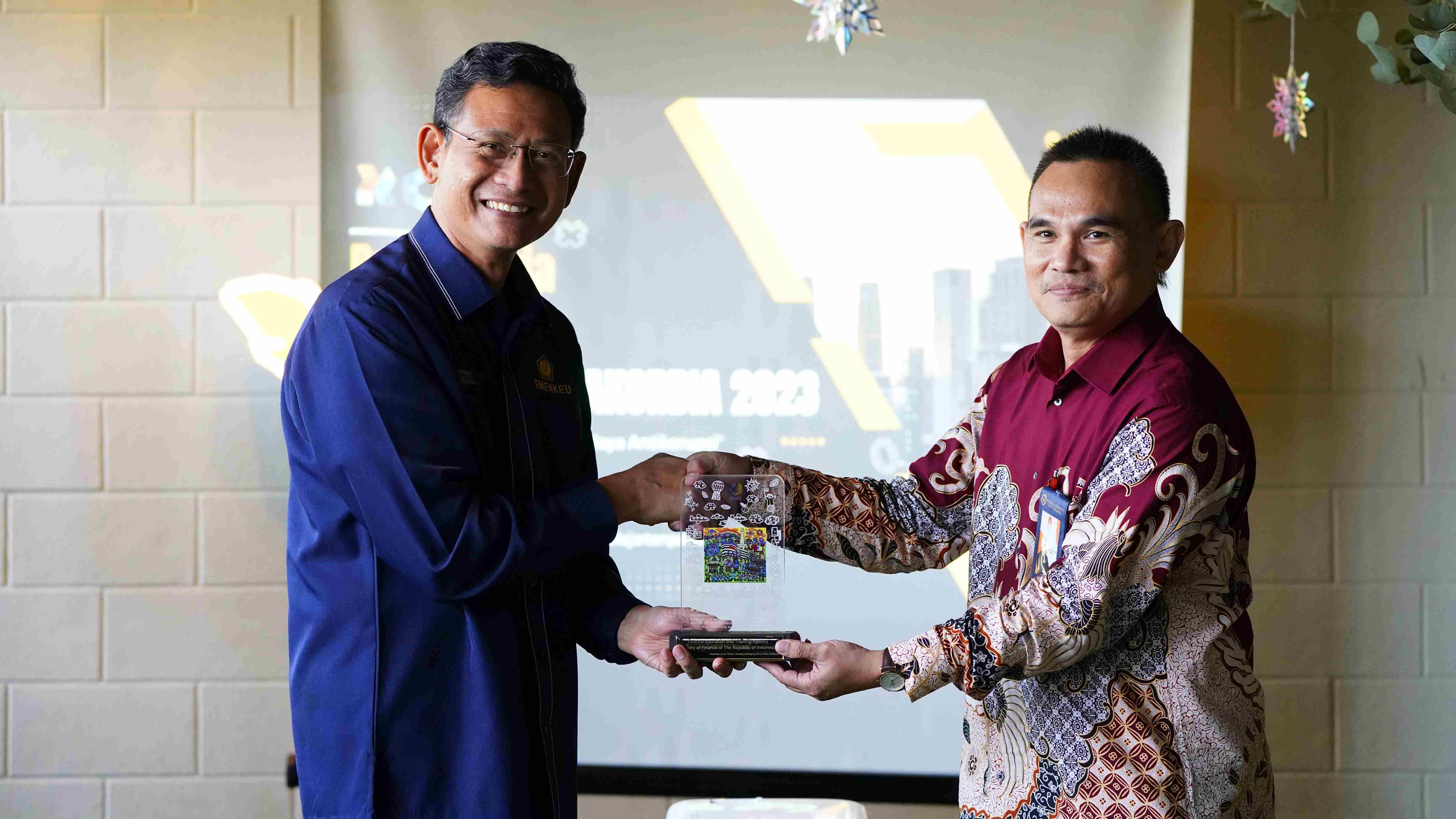 Pusdiklat KNPK menyelenggarakan kegiatan dalam rangka memperingati Hakordia Tahun 2023 dan STAR Awards