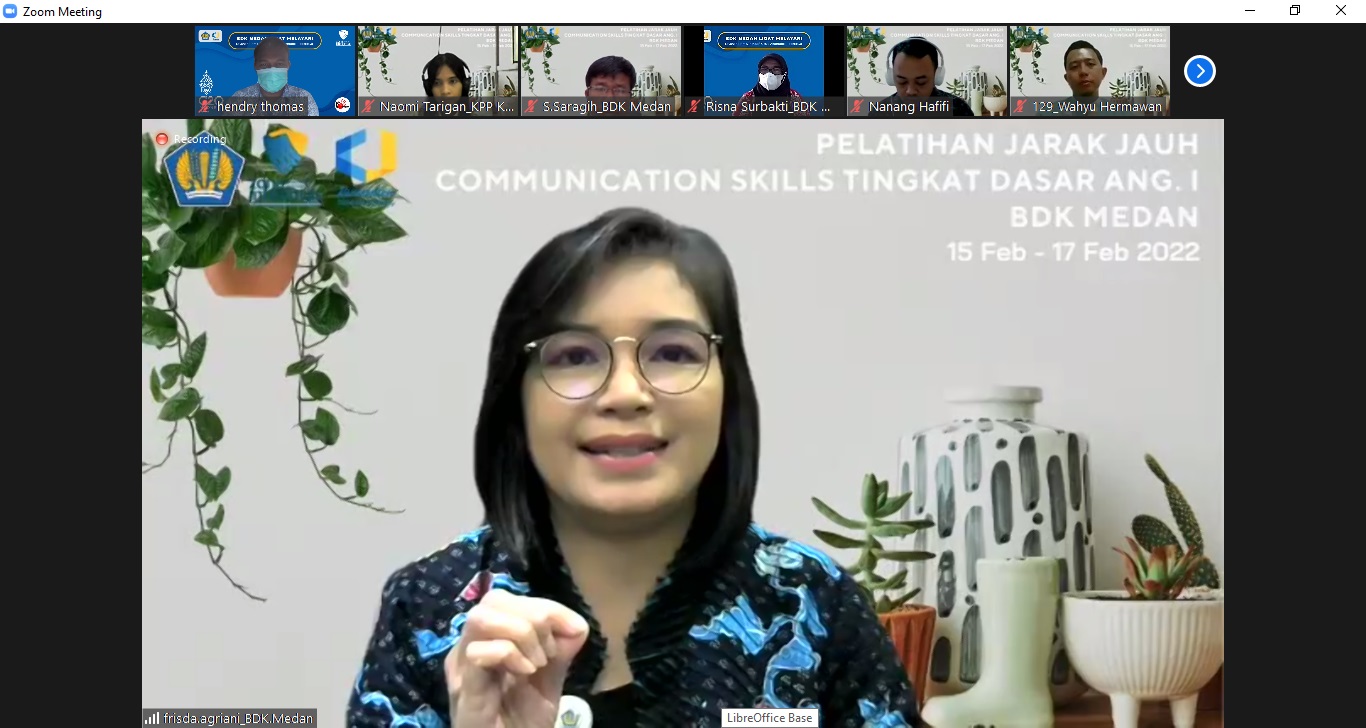 Pembukaan PJJ Communication Skills Tingkat Dasar Angkatan I