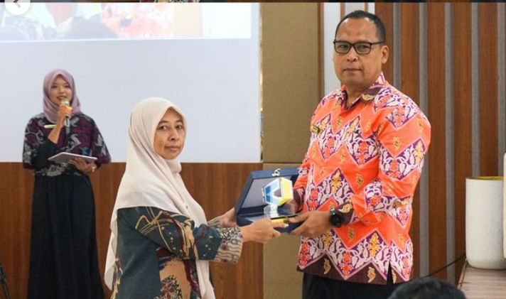 Seminar Penguatan Budaya Organisasi Pembelajar dengan tema “Peran Pegawai Kemenkeu Satu Kalimantan Barat dalam Penguatan Budaya Learning Organization melalui Knowledge Management”