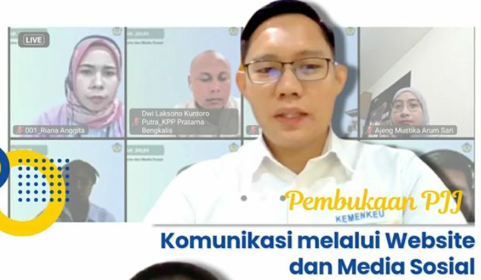 Pelatihan Jarak Jauh Komunikasi melalui Website dan Media Sosial