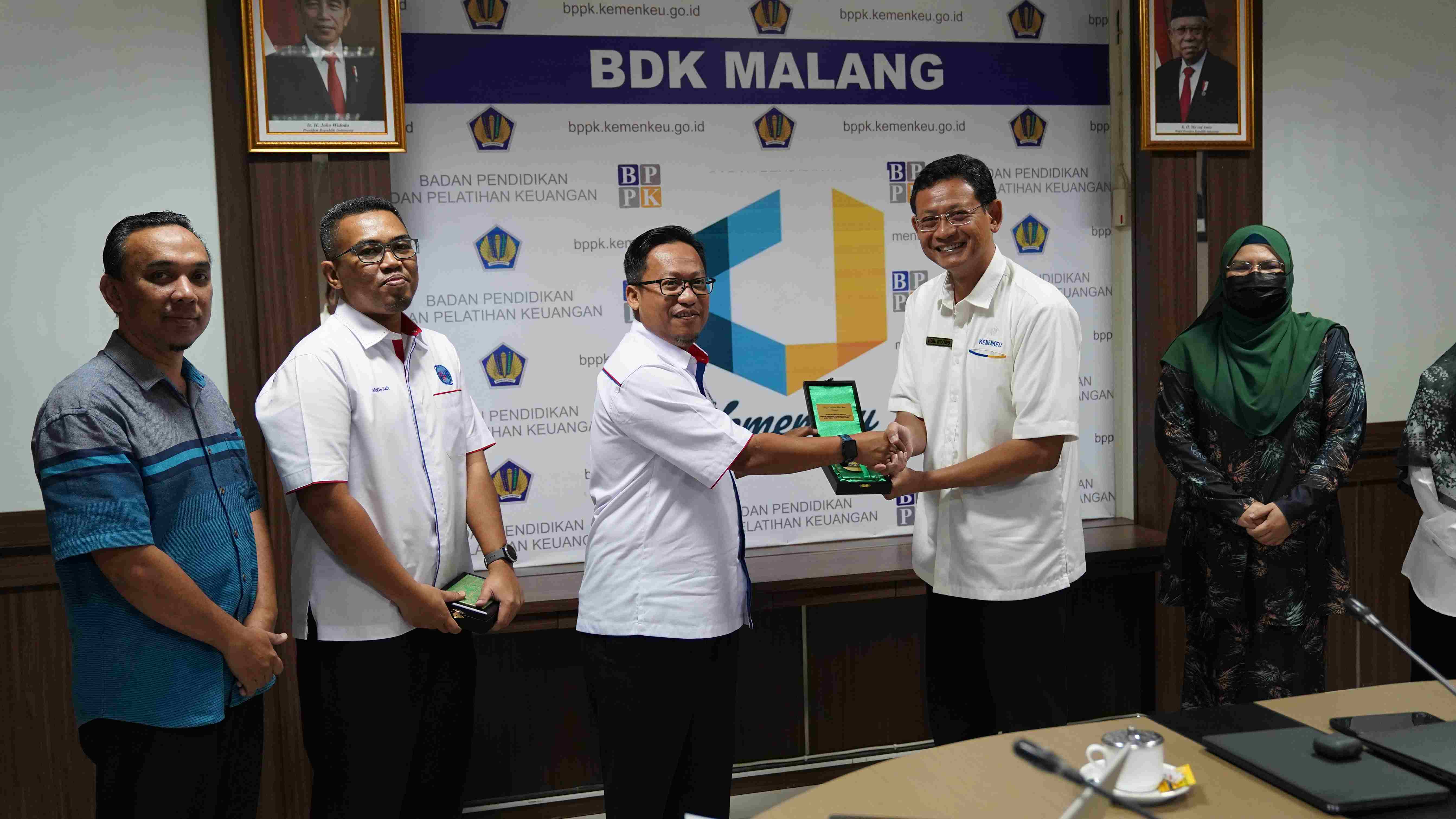 Kepala Pusdiklat KNPK membuka Pelatihan Penilaian Sumber Daya Alam Berupa Hutan Konservasi Tahun 2023 dan Melakukan Sharing Session Update Program Pelatihan KNPK