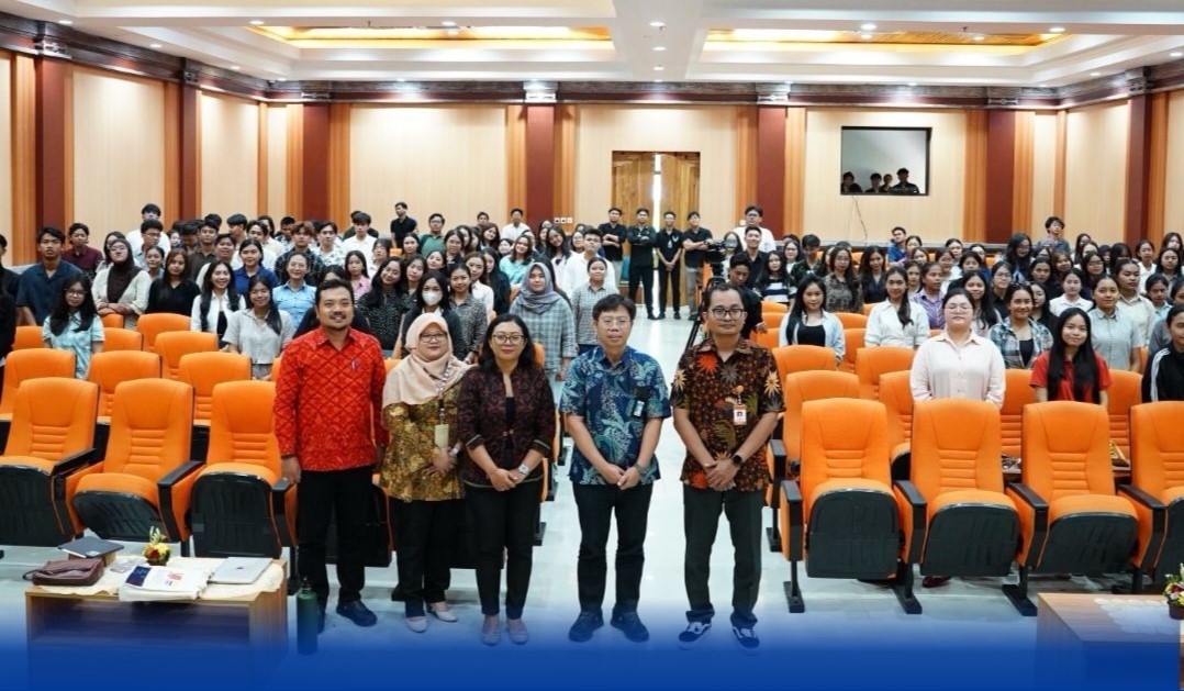 Kuliah Umum Kolaborasi CPFR dengan FEB Universitas Udayana